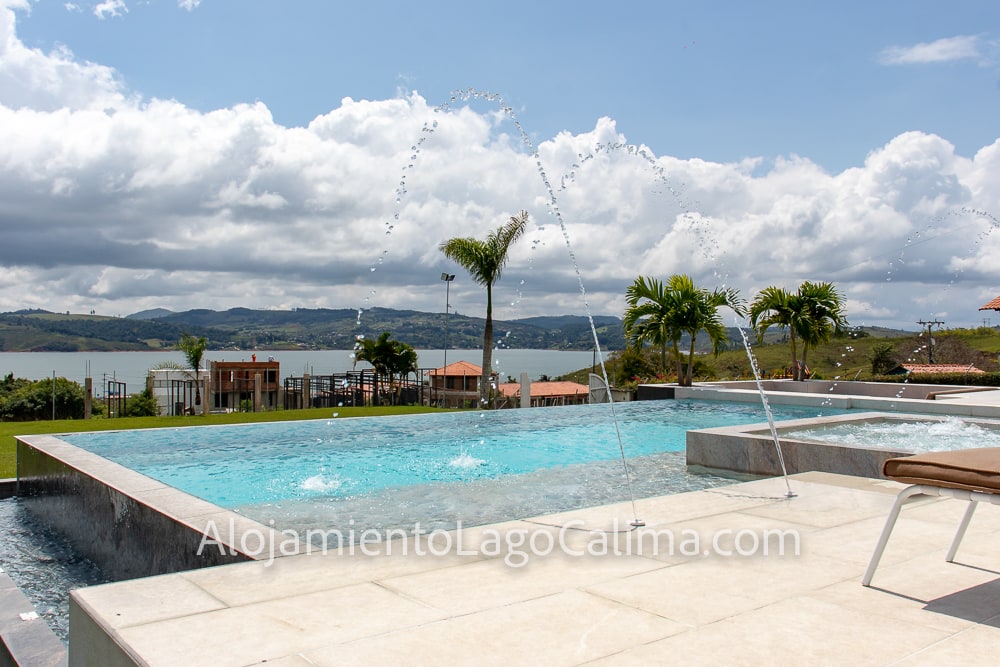 piscina, Casa campestre 0011 en el Lago Calima